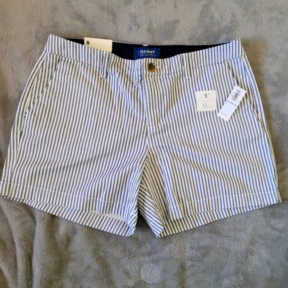 Old Navy Everyday 5" Short